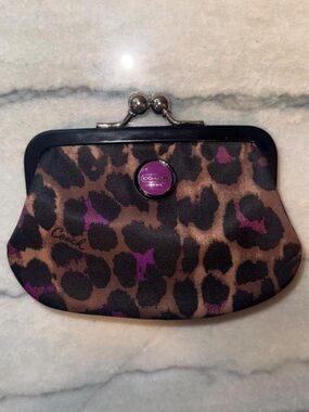 Coach Coin Purse Kisslock for Sale up to 90% Off: Poshmark